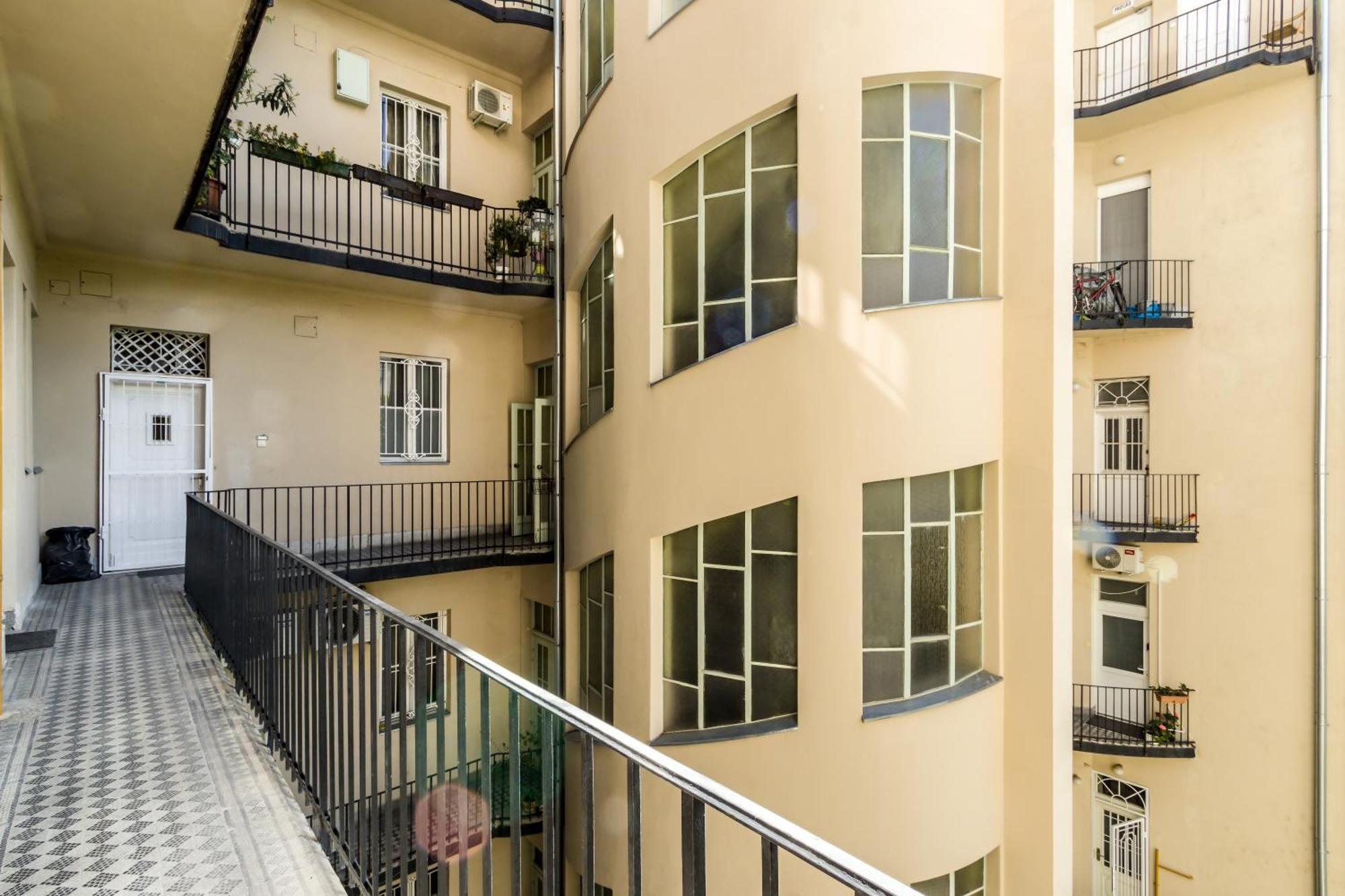 N16 Deluxe Apartment ブダペスト エクステリア 写真